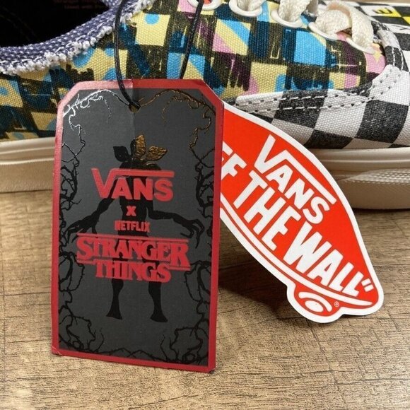 Vans Netflix "Stranger Things" Authentic Surfer Boy Mens Sz 6.5 Womens Sz 8 - Picture 10 of 11